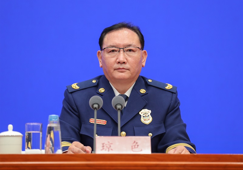 xxxxAV应急部党组成员、消防救援局局长琼色出席新闻发布会